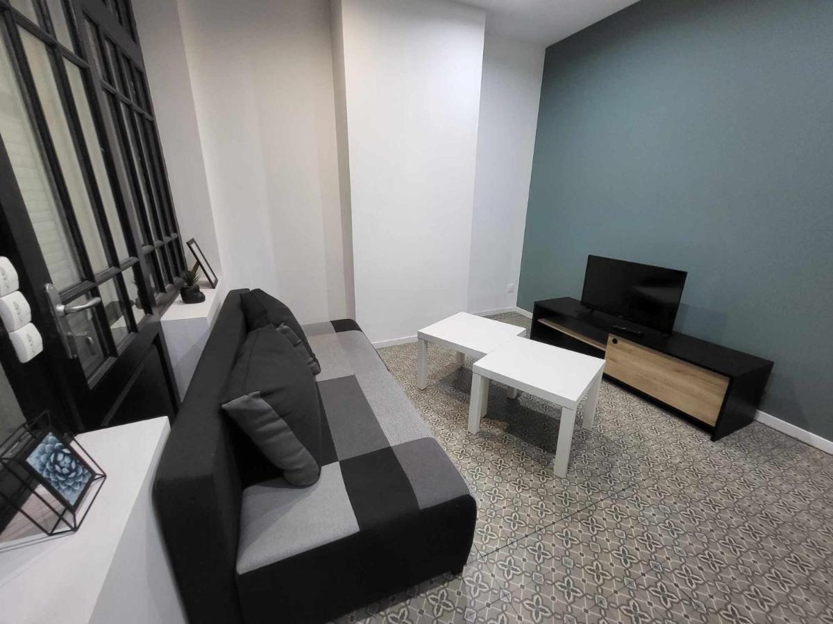 Ferienwohnung Place Du Canada 2 Valenciennes Exterior foto